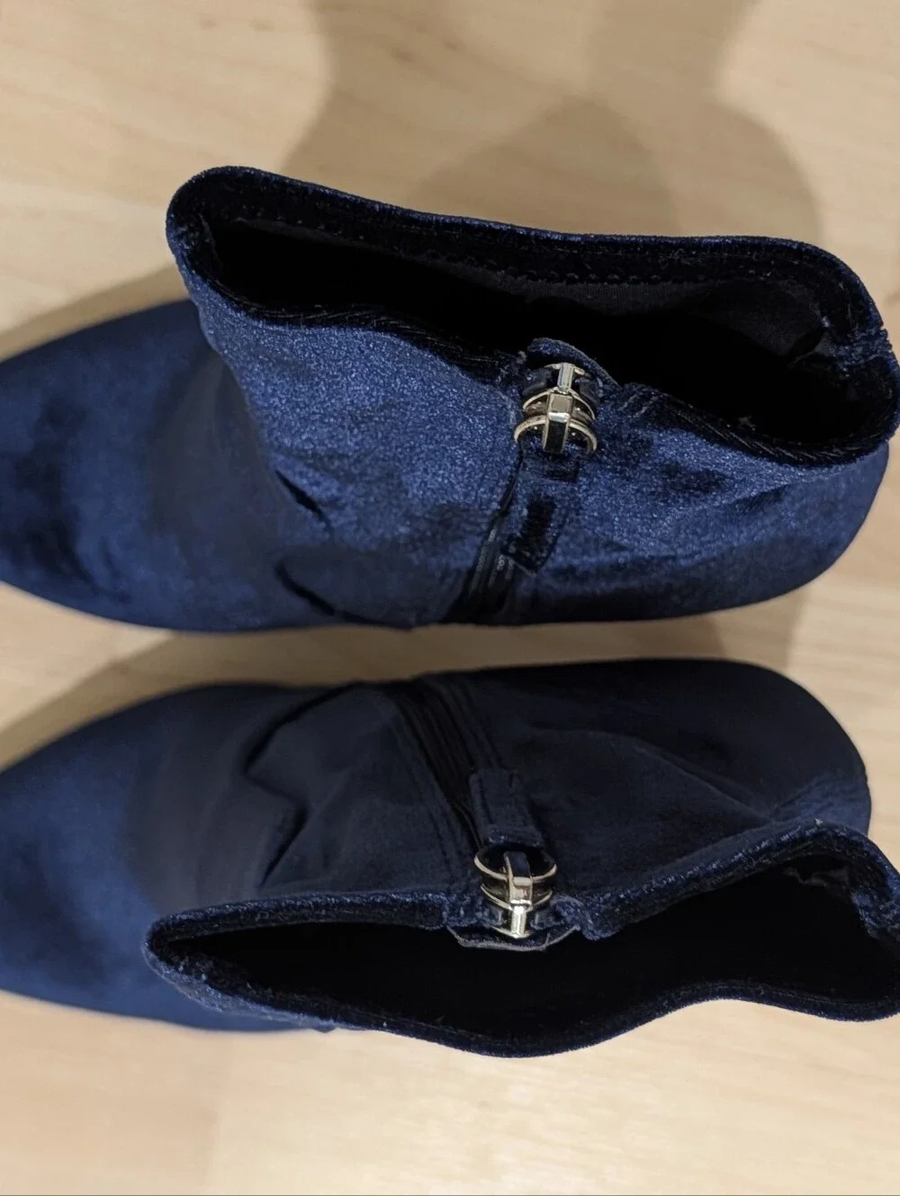 Steve Madden Edit Navy Blue Velvet High-Ankle Sock Boots, Sz 8.5M